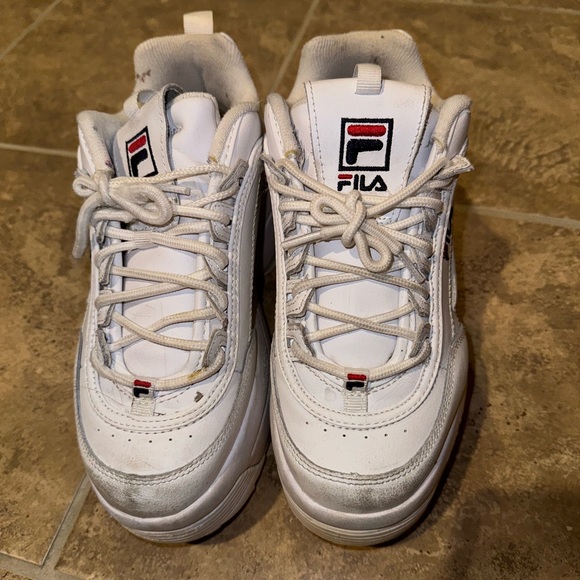 fila sneakers! - Picture 2 of 2